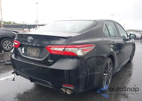 2018 Toyota Camry Xse z USA, uszkodzony, nr VIN 4T1B61HK2JU042257